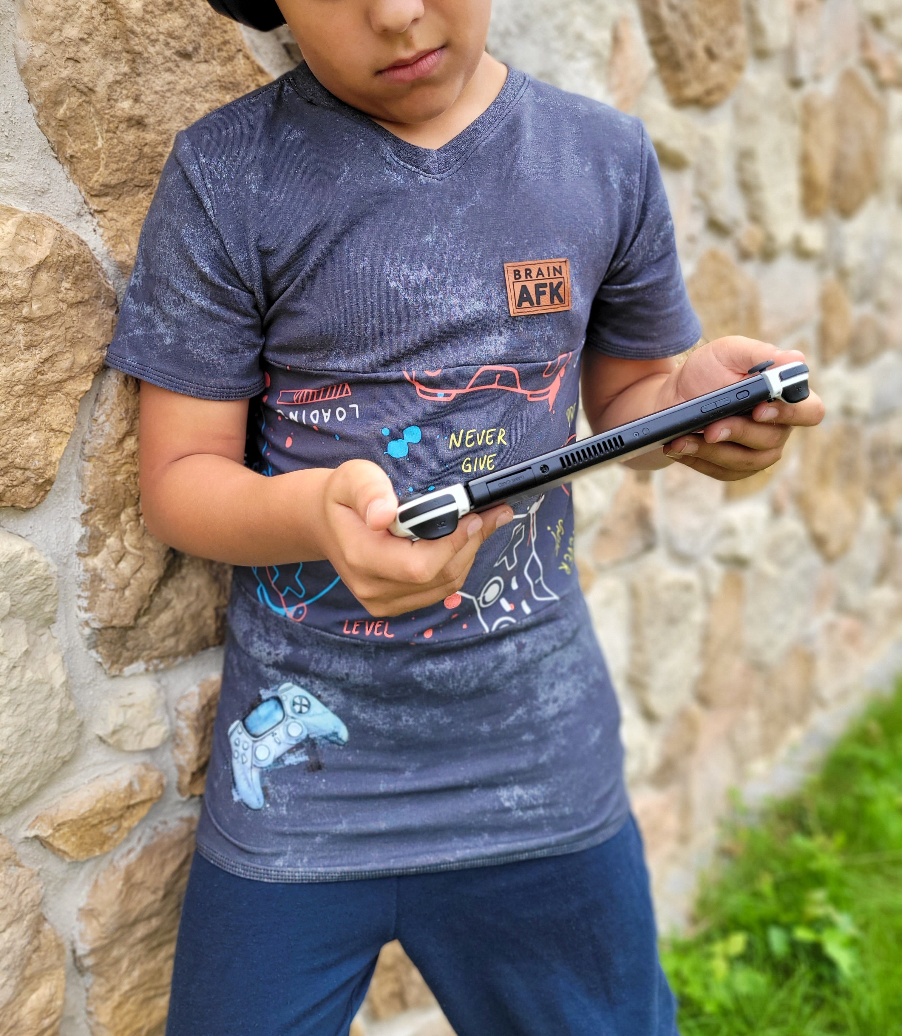 Dunkelgrau Grunge Eigenproduktion Dauervorbestellung